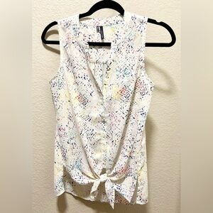 Maurices Rainbow Splatter Geometric Print Sleeveless Button-Up Blouse | Small
